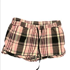 CUTE PINK PLAID SLEEP SHORTS